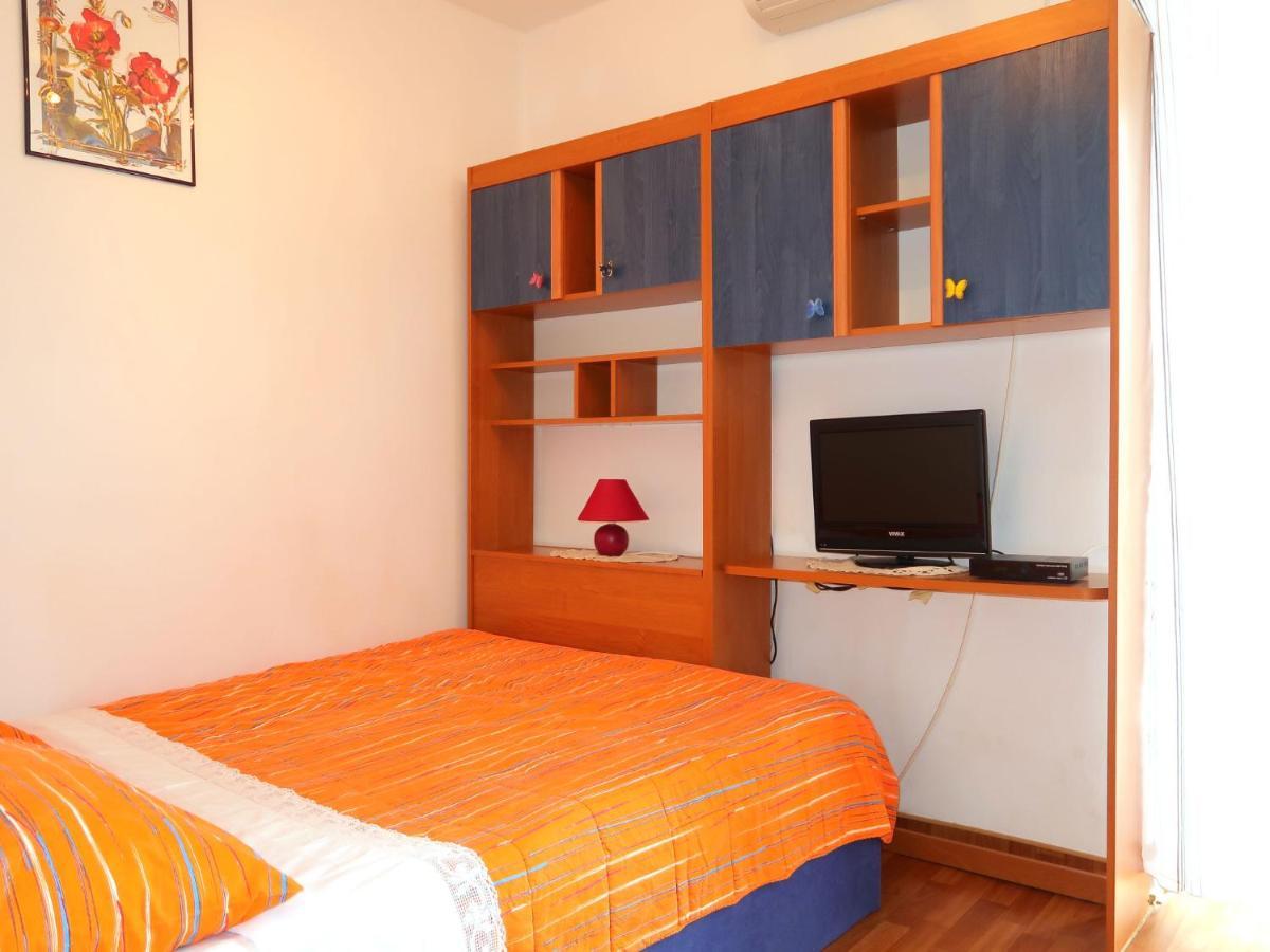 Holiday Home Mateja - Krk228 By Interhome Kornić Eksteriør bilde