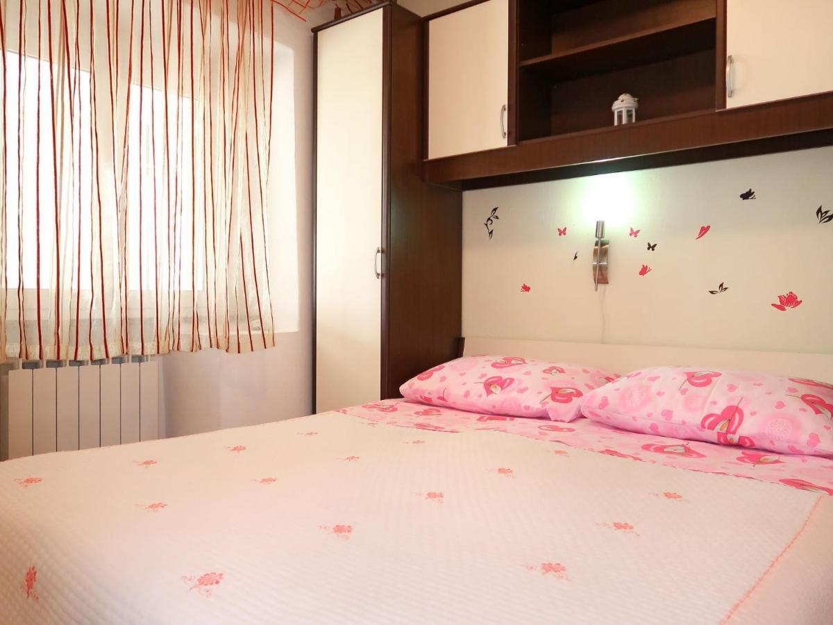 Holiday Home Mateja - Krk228 By Interhome Kornić Eksteriør bilde